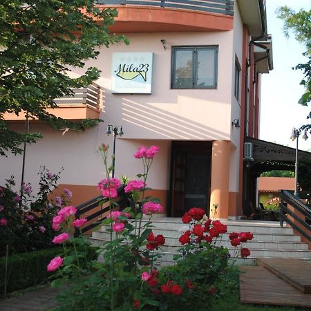 Vila Delta Travel - Mila 23 Hotel Mila Douăzeci şi Trei Exterior foto